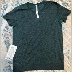 Lululemon Swiftly Breathe Short Sleeve 6